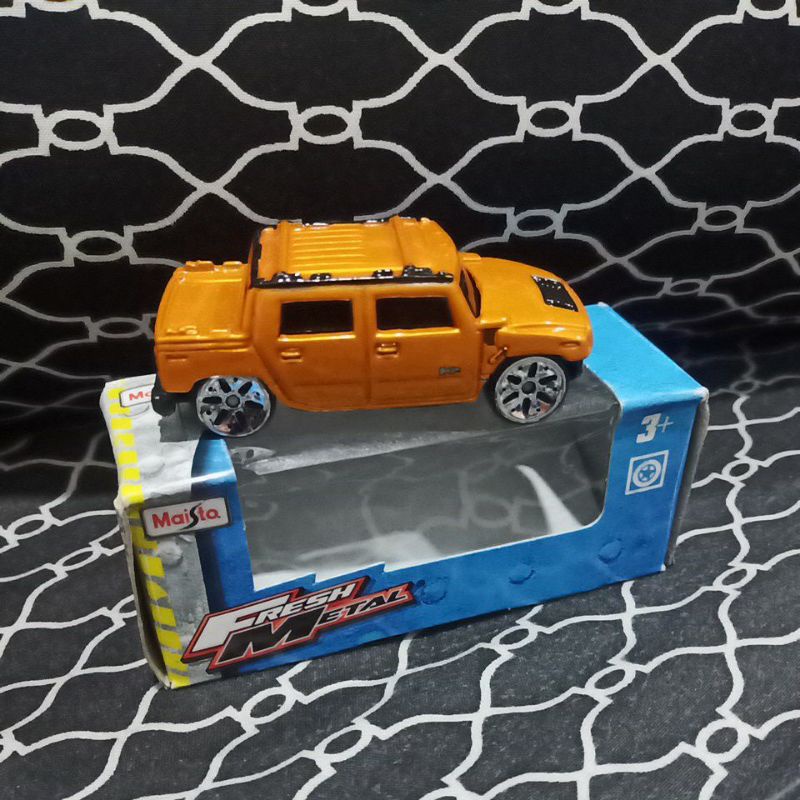 hummer concept maisto gold