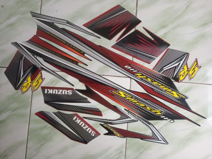 stiker striping suzuki smash 110sr 2007 2008 - Merah