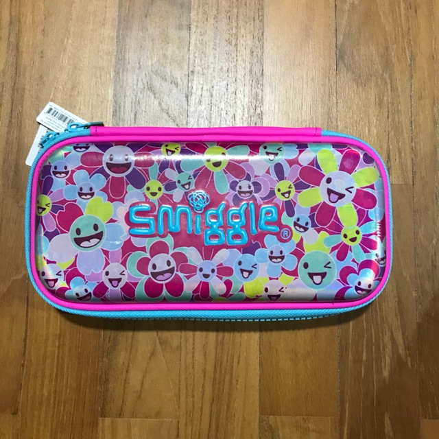 

Smiggle Original Flower pencil case
