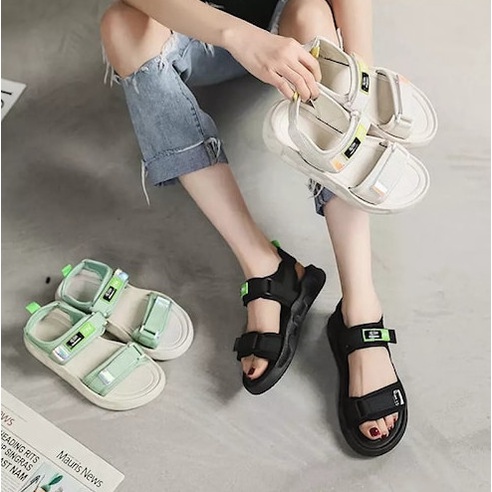 Sandal Gunung Wanita Original Hipzo E-2 Sandal Santai Wanita Terkini - Hitam, 37