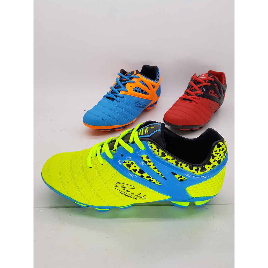 Sepatu bola C.Ronaldo by Finotti (ada 3 warna)