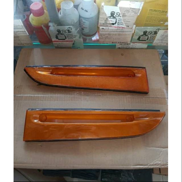 Variasi lampu lampu lis atas lampu depan isuzu elf lama