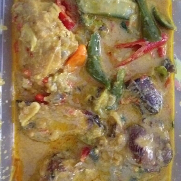

Sup manyung ikan asap