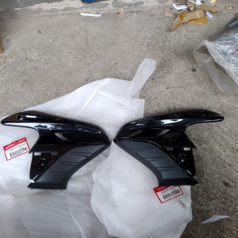 cover kupingan tanki honda tiger revo muda hitam original ahm