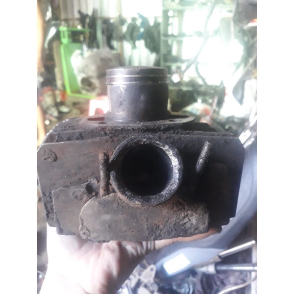 Boring Bureng Piston Suzuki A100 Original