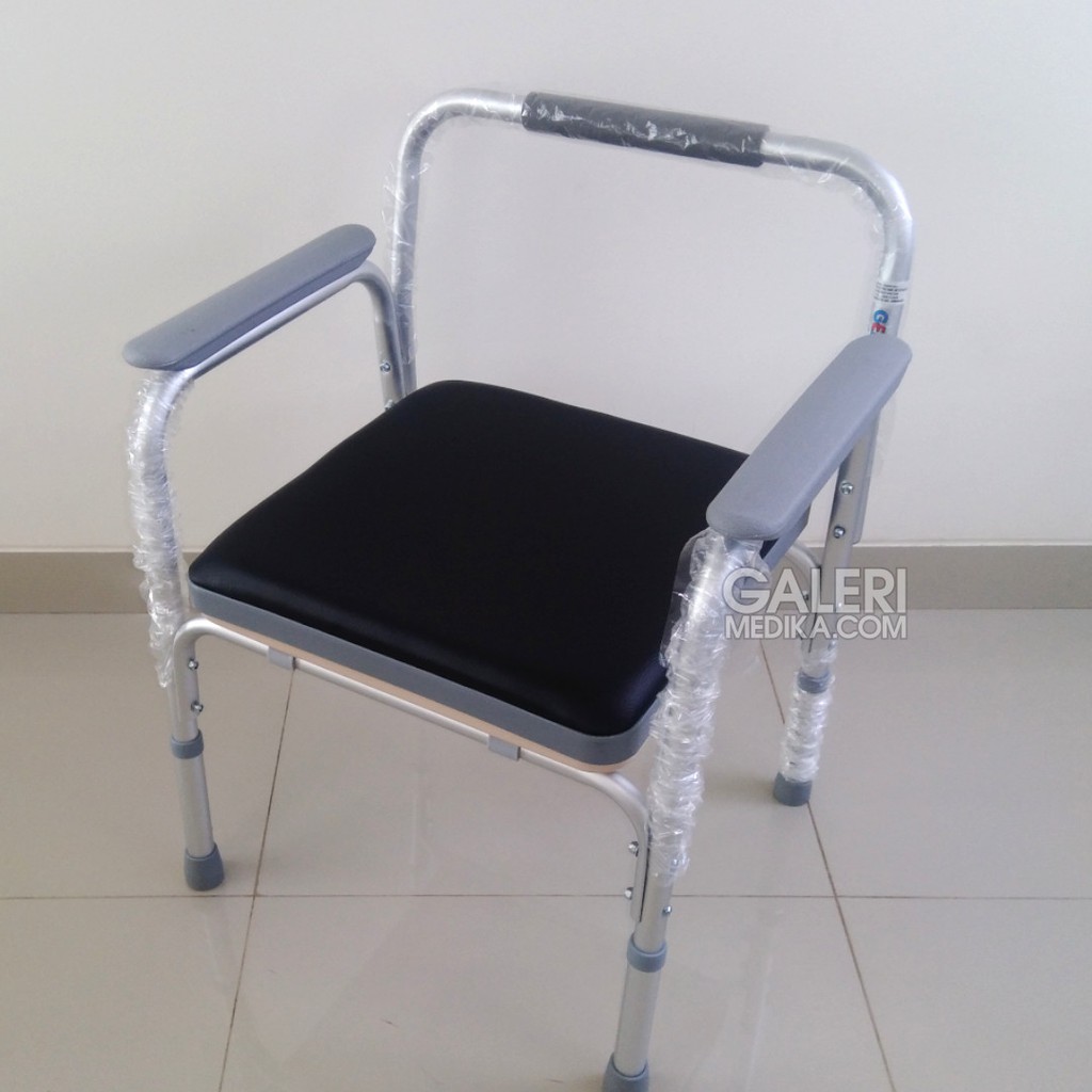 GEA Commode Chair (Kursi BAB) FS895L / FS 895 L / FS-895L - Kursi Toilet