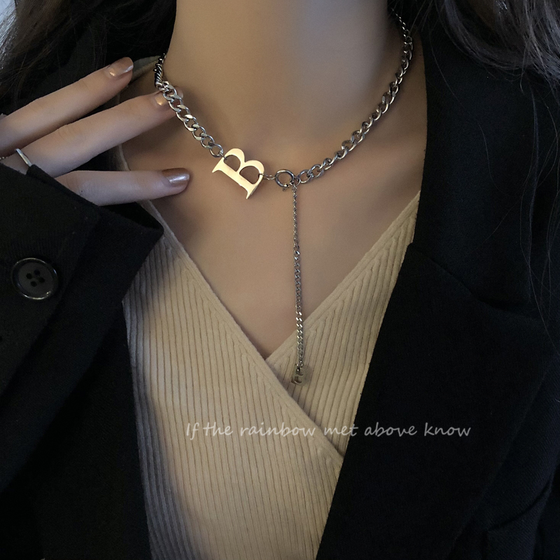 Titanium Steel Letter B Necklace Personalized Clavicle Necklace for Women Chain Jewelry