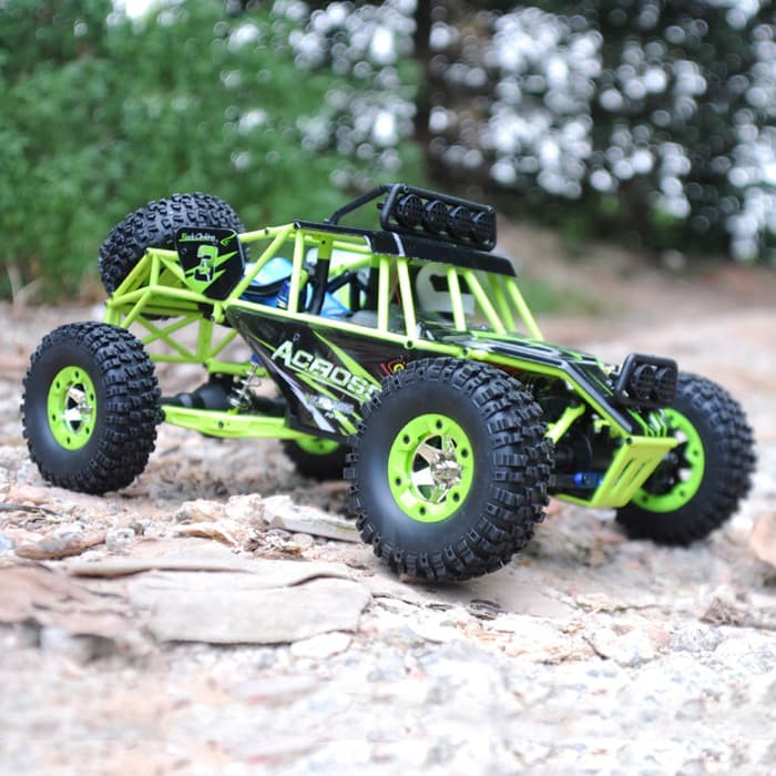 RC WLToys 12428 WL 12427 2.4G 1/12 4WD New Versi W/ LED Light Crawler 50Km/Jam