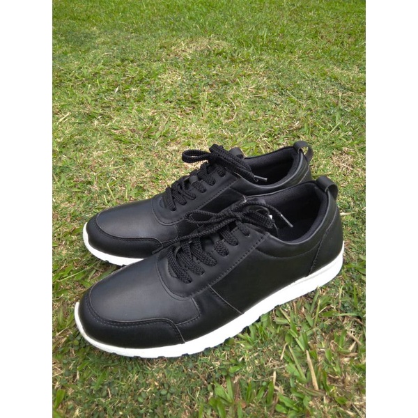 sepatu sneaker pria kulit sapi berkualitas ND_black