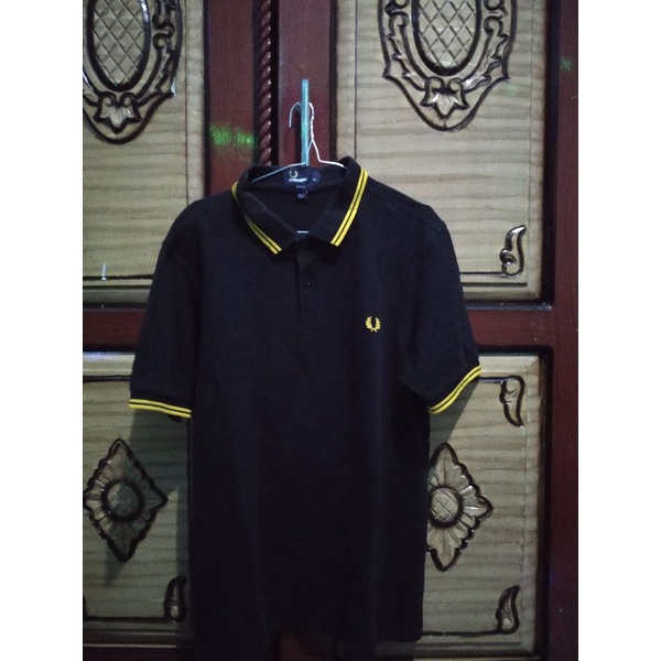 POLO SHIRT FRED PERRY BEKAS/SECOND