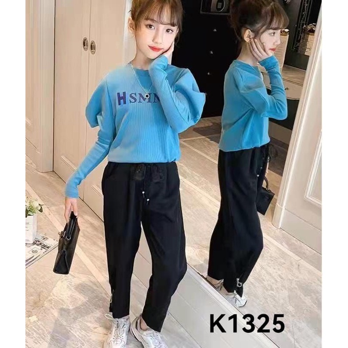 Setelan rajut lengan balon junior