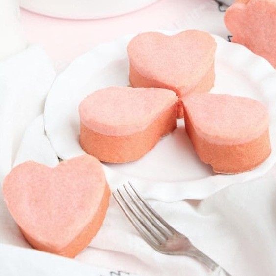 Cetakan Nastar Taiwan Motif Love / Hati (isi 10 pcs)