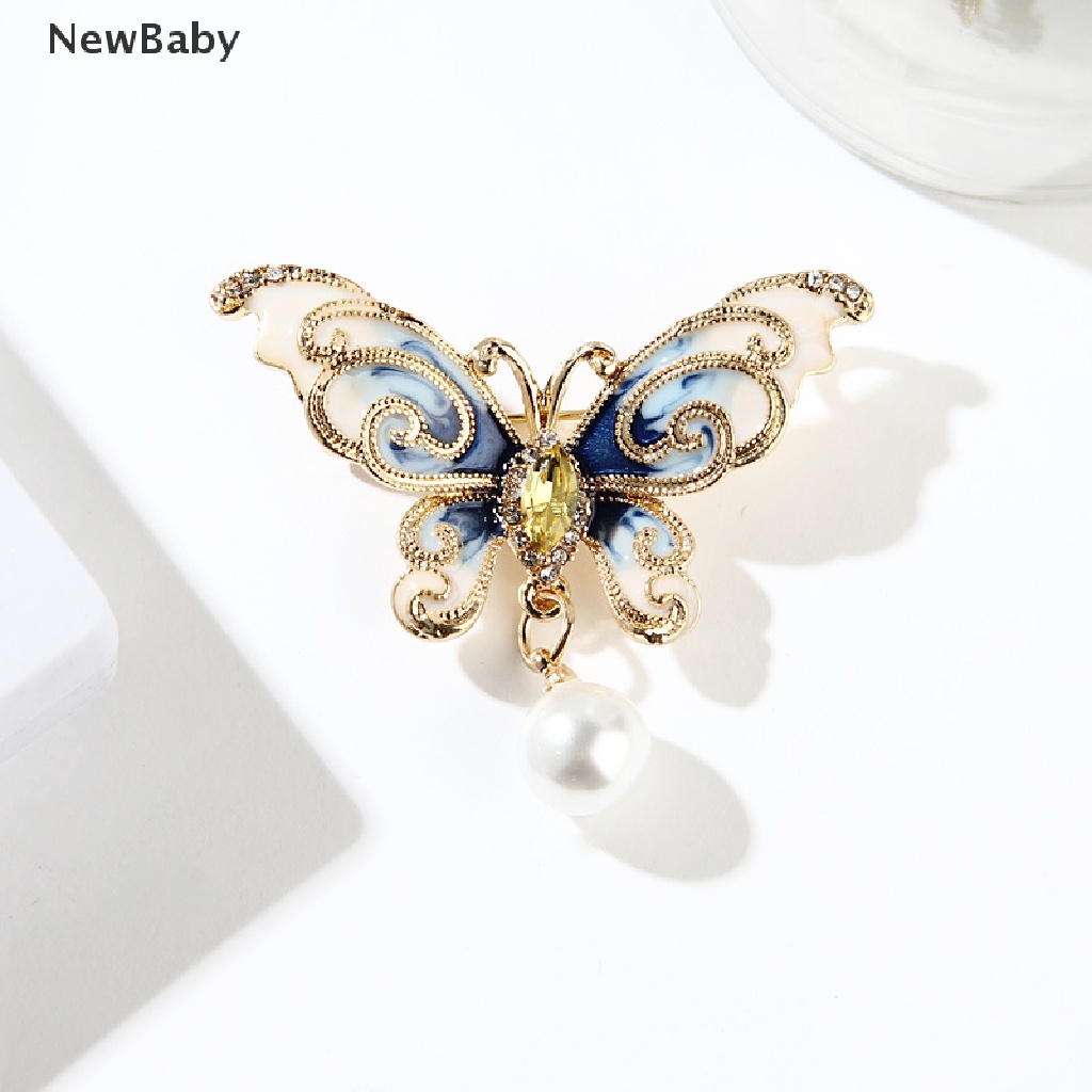 Bros Pin Enamel Bentuk Kupu-Kupu Aksen Mutiara Berlian Imitasi Untuk Wanita
