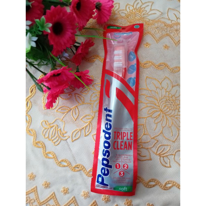 Pepsodent TB Triple Clean Soft 1. Pcs kemasan Plastik