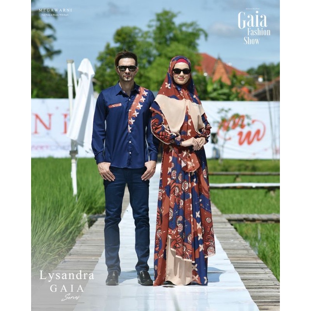 LYSANDRA By Megawarni