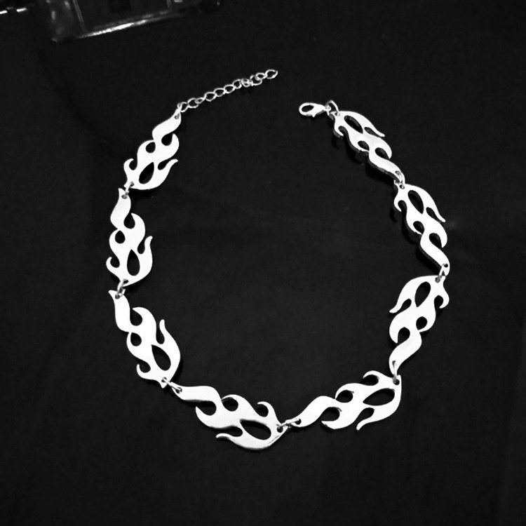 Paduan wanita ornamen api kalung hip hop fashion trendi kalung kerah