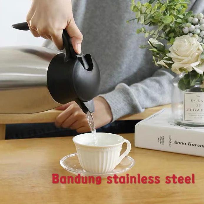 Banyak Peminat sus 304 termos air vacuum stainless steel panas dingin teh kopi 1.5 liter 2 liter war
