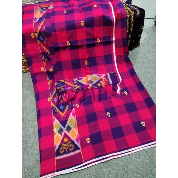 kamen endek tretes emas slendang rumbai