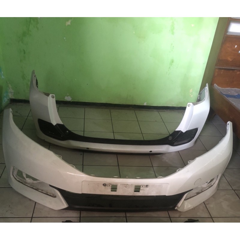 bumper belakang mobilio tipe e 2017