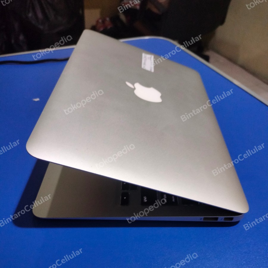 MACBOOK AIR 2015 11&quot; CORE i5 4GB / 256GB 128GB SECOND GARANSI RESMI