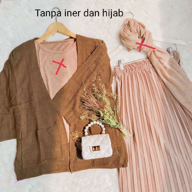 SETELAN CARDI LOOCY DAN ROK PLISKET//SET 2IN1