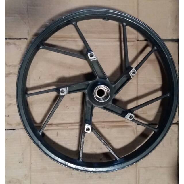 Velg depan suzuki satria fu original