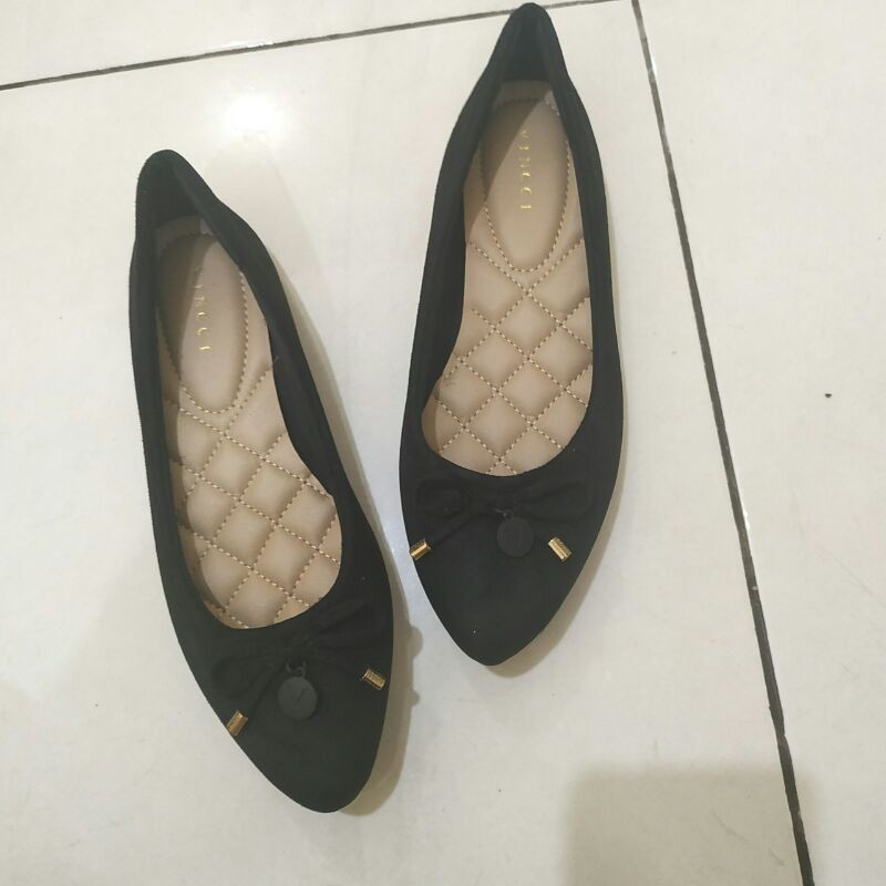 jual sepatu vincci malaysia size 35 (size4) flat shoes