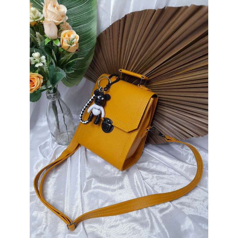 Tas Miniso Mini Behel Kunci Free Gantungan Boneka Real Pict