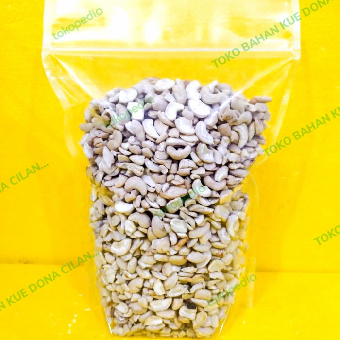 

kacang mede belah 4 repack 500gr tokomaju1625