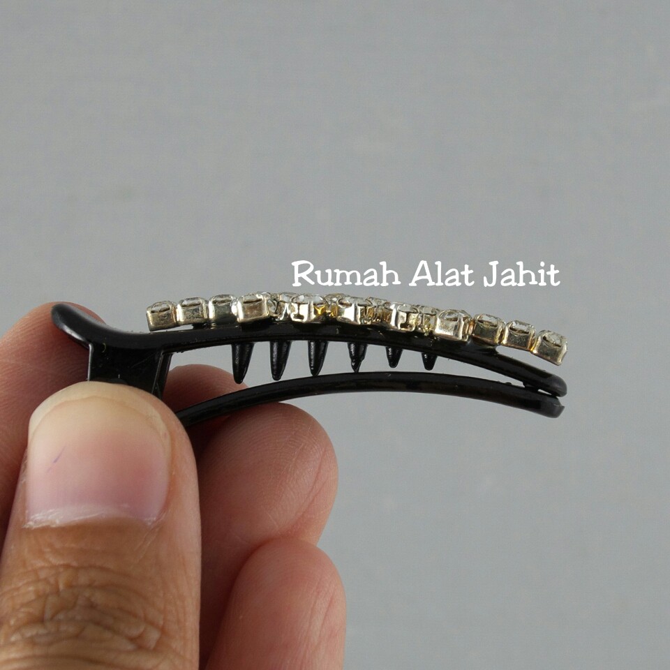 Jepit Rambut / Hair Clip Permata Baris Kotak 4.5cm (sepasang)