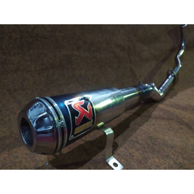 Knalpot racing akrapovic vario 110 vario 125