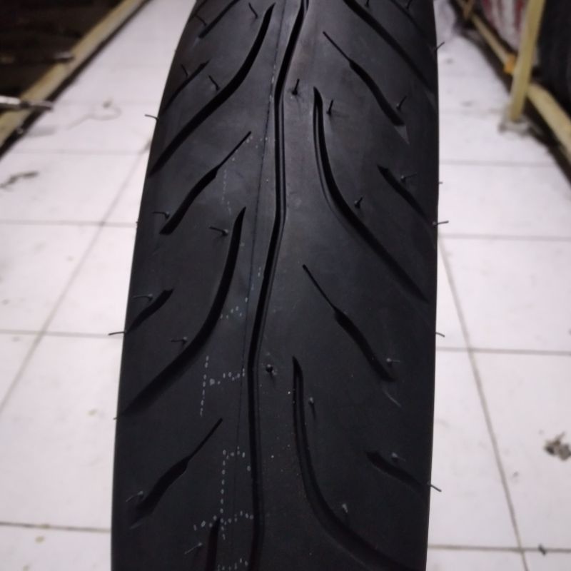 Ban luar Tubeless tubles 90 80 17 m6233w Extramaxx Maxxis