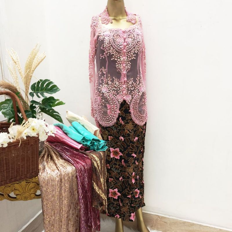 KEBAYA WISUDA PENGANTIN NGANTEN FULL PAYET PESTA KEBAYA  BIG SIZE JUMBO BESAR IBI IBU FORMAL KAWINAN