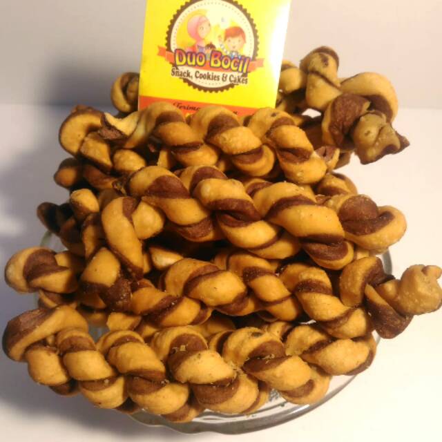 

Kue Tambang Tali 250 Gram - Duo Bocil Snack