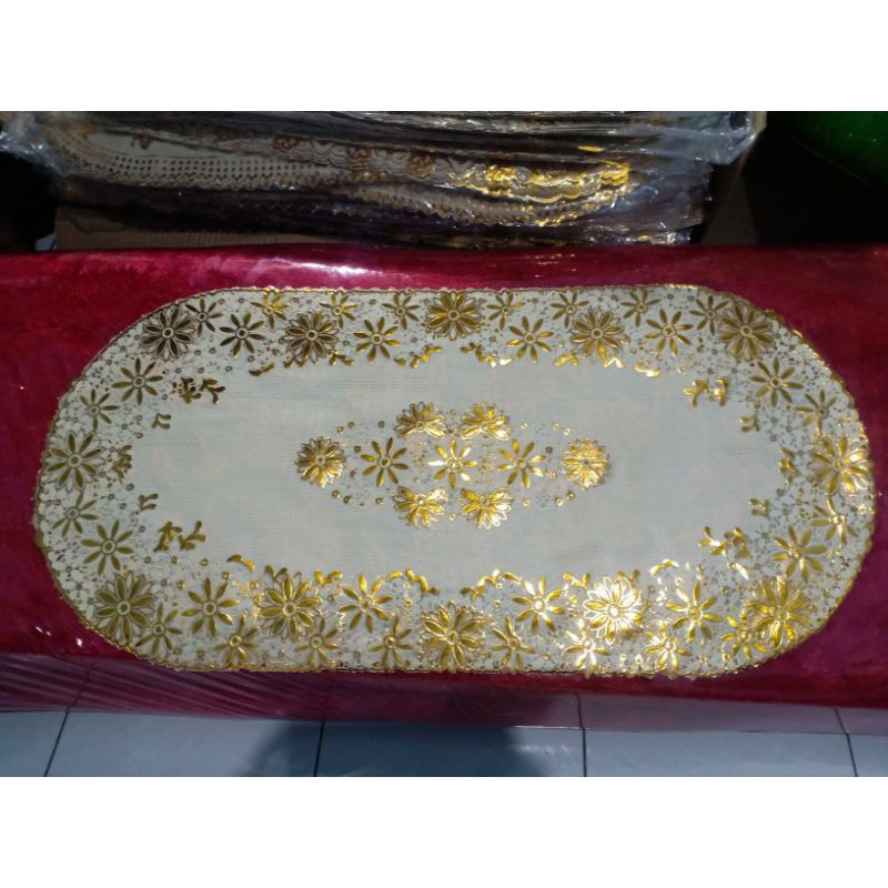 Taplak meja  bunga batik mas