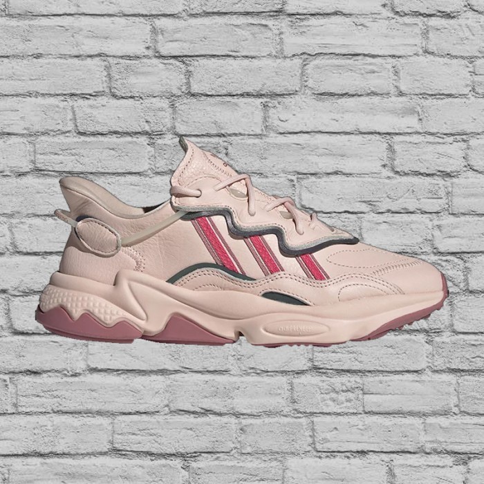 ozweego black and pink