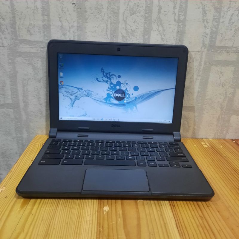 Notebook Dell 11 N2840 Ram 4GB SSD 128GB OS. Windows 10 Full aplikasi siap pakai