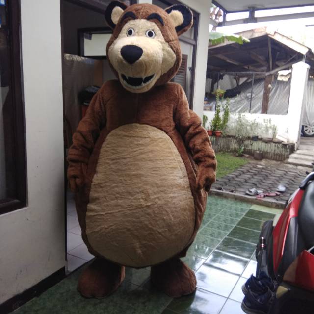 Kostum badut beruang marsa
