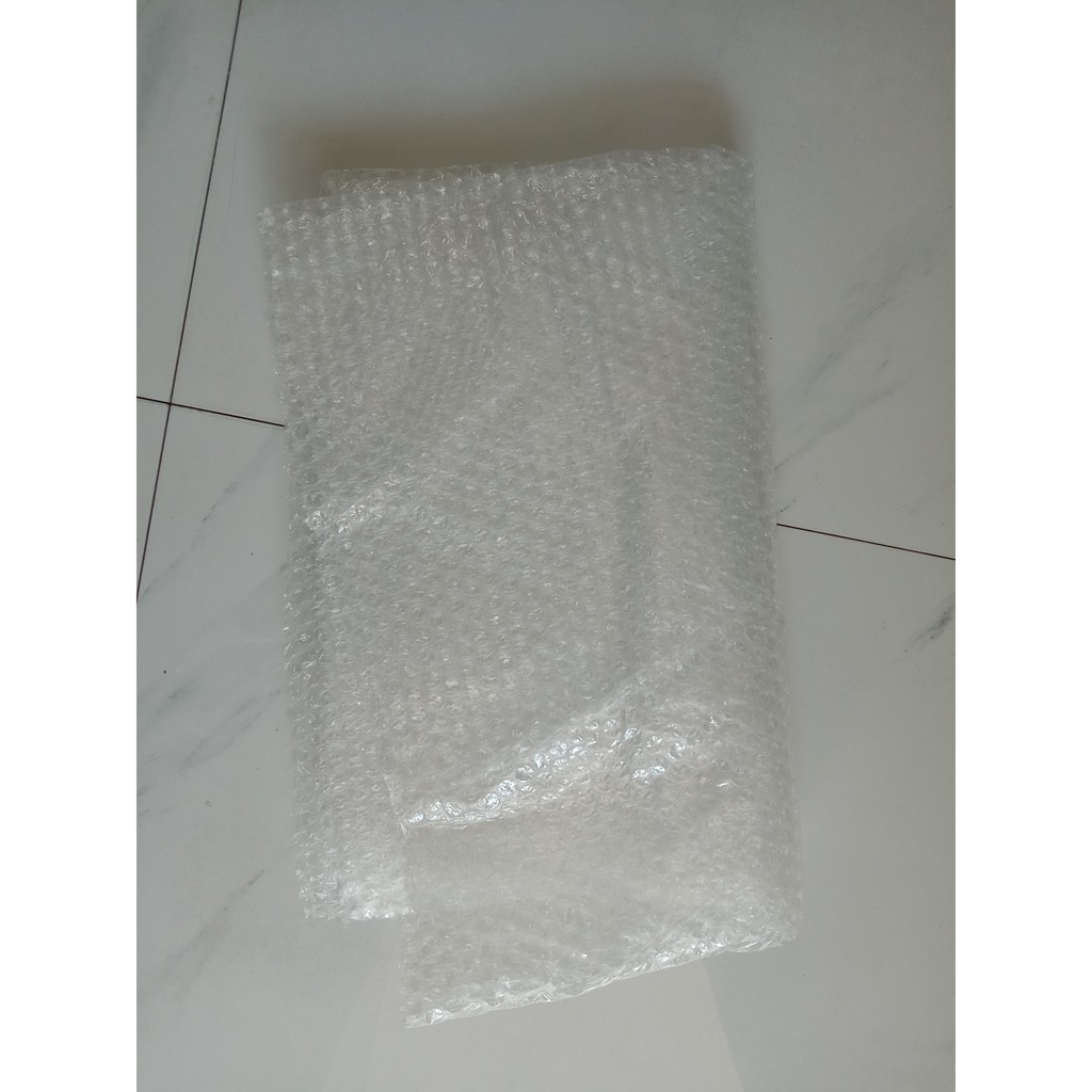 

bubble wrap ukuran 125 cm x 100 cm(1m) warna bening