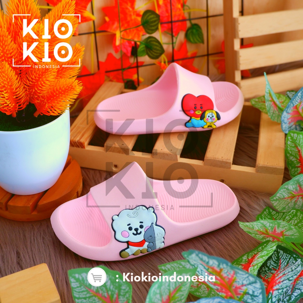 Sandal Slop Anak-Anak Karakter Bts Viral / Sendal Slop New Model Anti Licin Ringan dan Nyaman