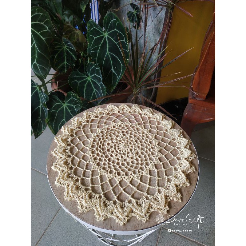 taplak meja rajut-mini doily-taplak meja bundar
