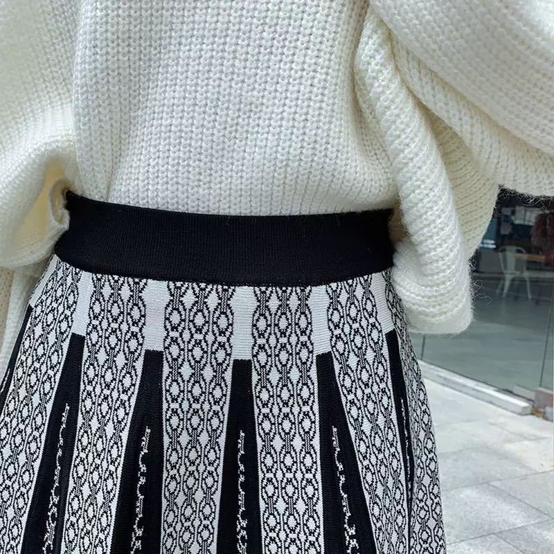 Midi 7/8 Retro Stained Glass - Chain Pattern Knit Skirt Import Premium ( Rok Rajut Retro )