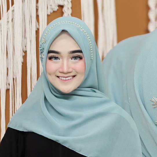 KERUDUNG SEGI EMPAT BELLA SQUARE PAYET/ JILBAB PAYET BELLA SQUARE BAHAN POLLYCOTTON/ HIJAB PAYET-HIJAU WARDAH