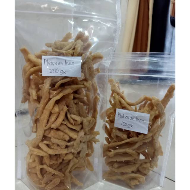 

Pletekan/krupuk ikan 200gr