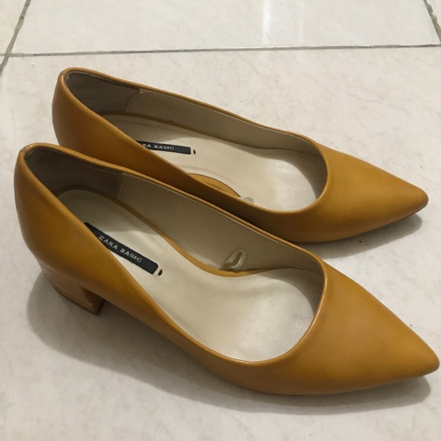 zara yellow shoes