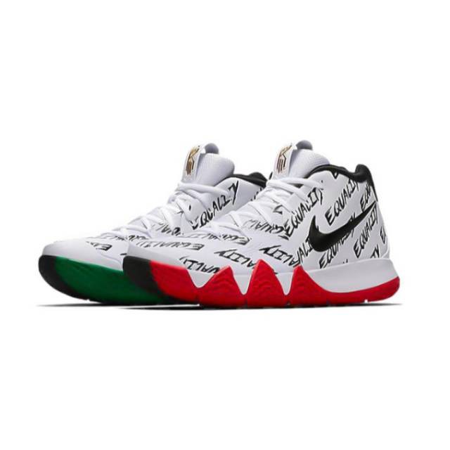 nike benassi slippers