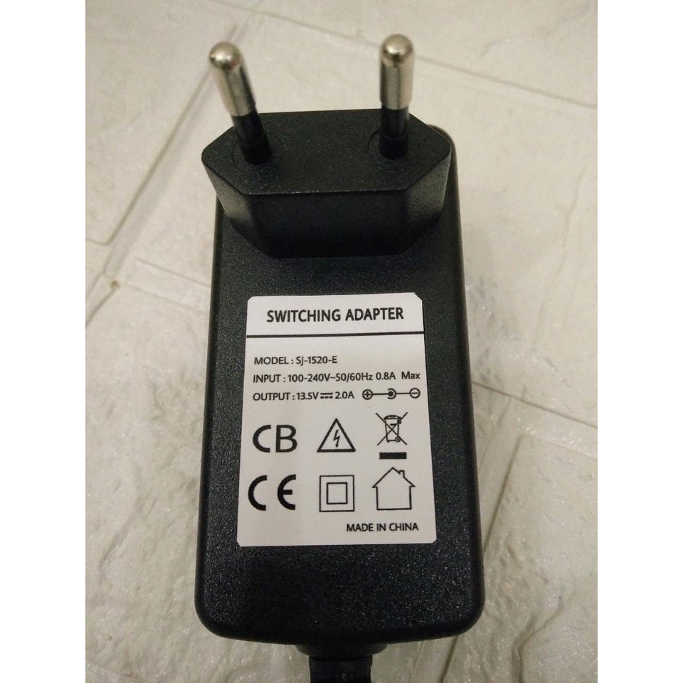 SWITCHING ADAPTER 13.5V 2.0A
