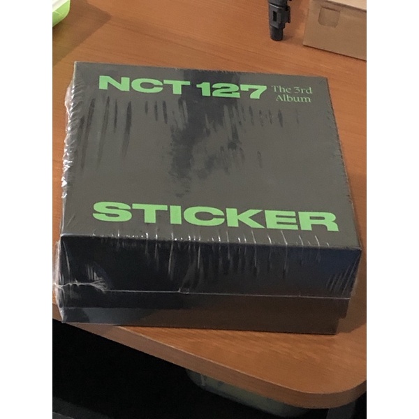 Deluxe box sticker lanyard nct 127