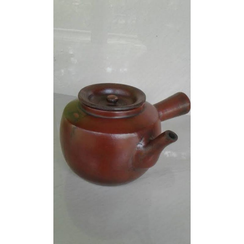 Kriuk jamu/kendi jamu/gerabah-tanah liat