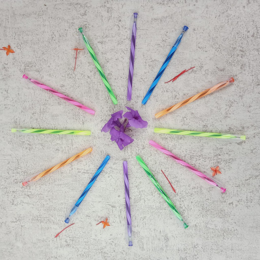 

PULPEN LILIN WARNA WARNI RANDOM GIFT